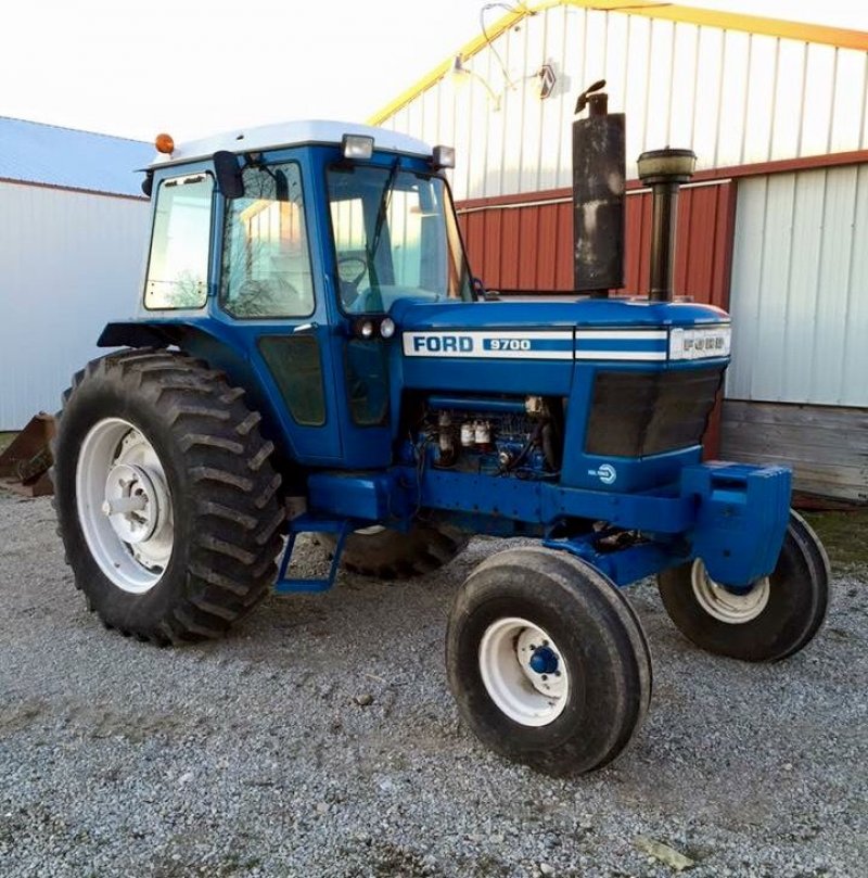 Ford 9700 Model Metal Traktör